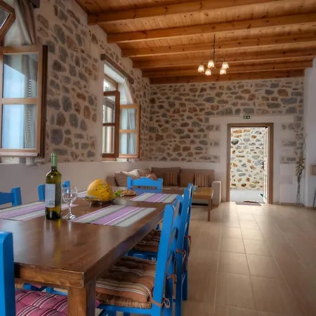 Stone Villa I In Petres Petres  Exterior photo