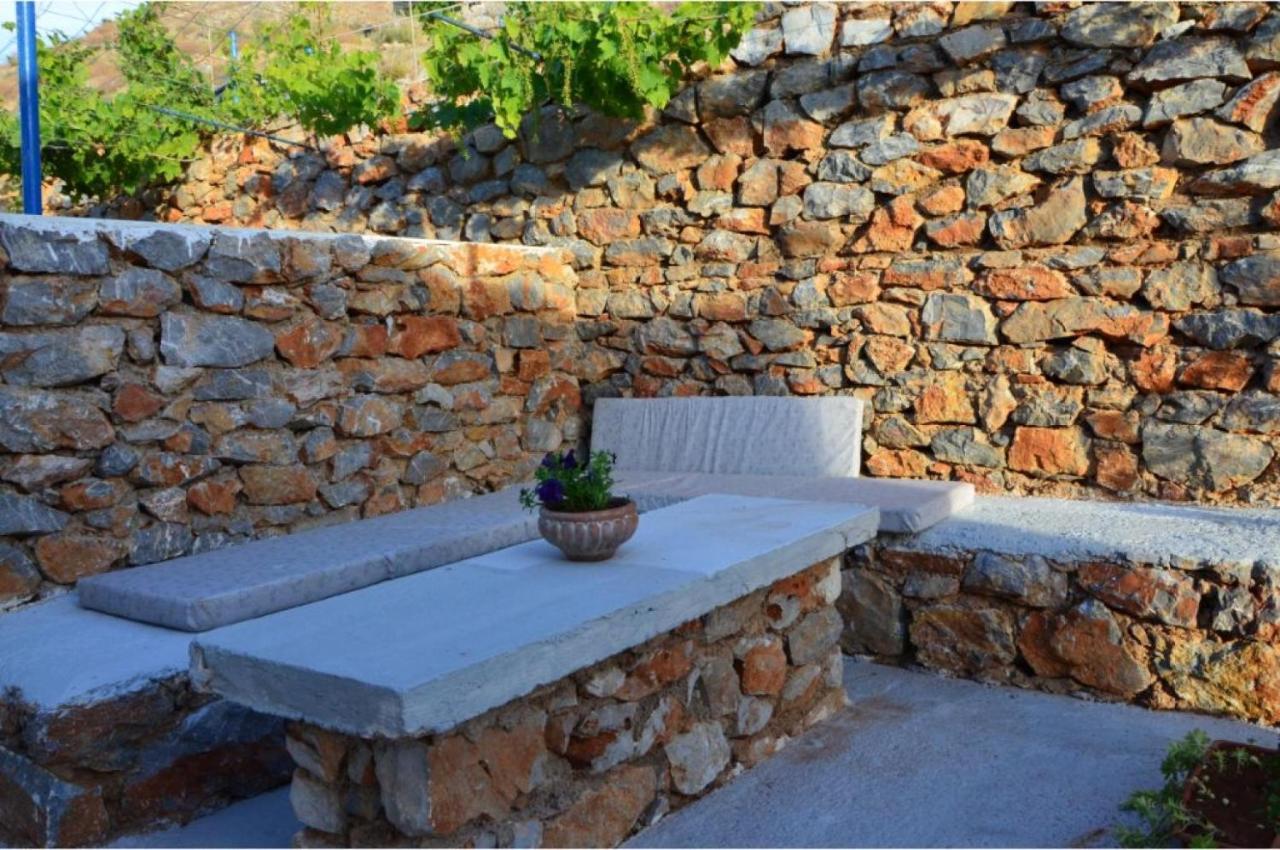 Stone I In Petres Villa